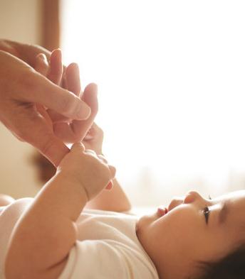 带奶粉出门便携,外出奶粉携带袋还是盒