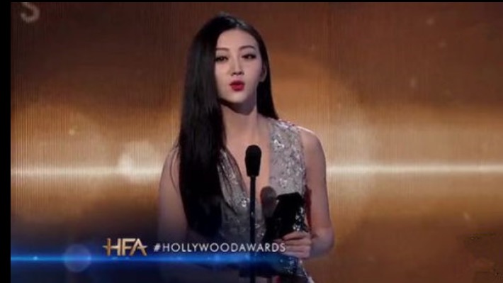 在娱乐圈里太容易迷失自我,为什么娱乐圈那么多人都不红