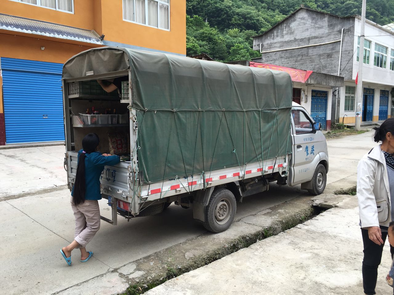 重庆农村生活真实感受,在重庆生活是什么样的感受