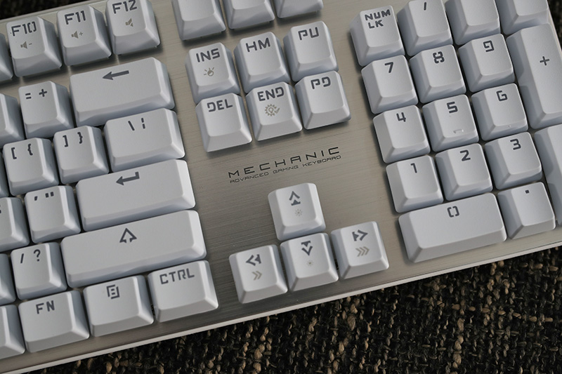 宜博的机械键盘怎么样,宜博k725键盘测评