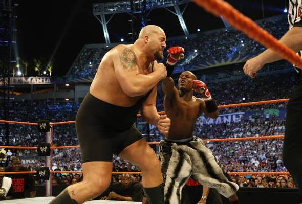 摔角大战,拳击和摔角比赛视频