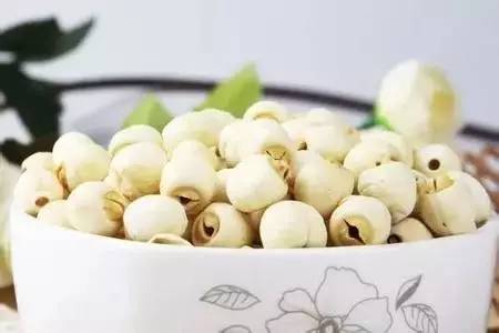 孩子拉肚子止泻小妙招中药,孩子拉肚子止泻怎么推拿