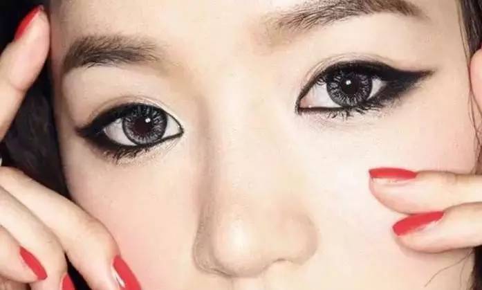 美瞳线要不要小尾巴,美瞳线小尾巴操作视频