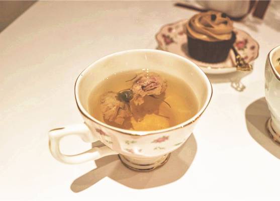 冒险暗访大武汉的“狗粮”制造地，一个小时后我居然也沦陷了！