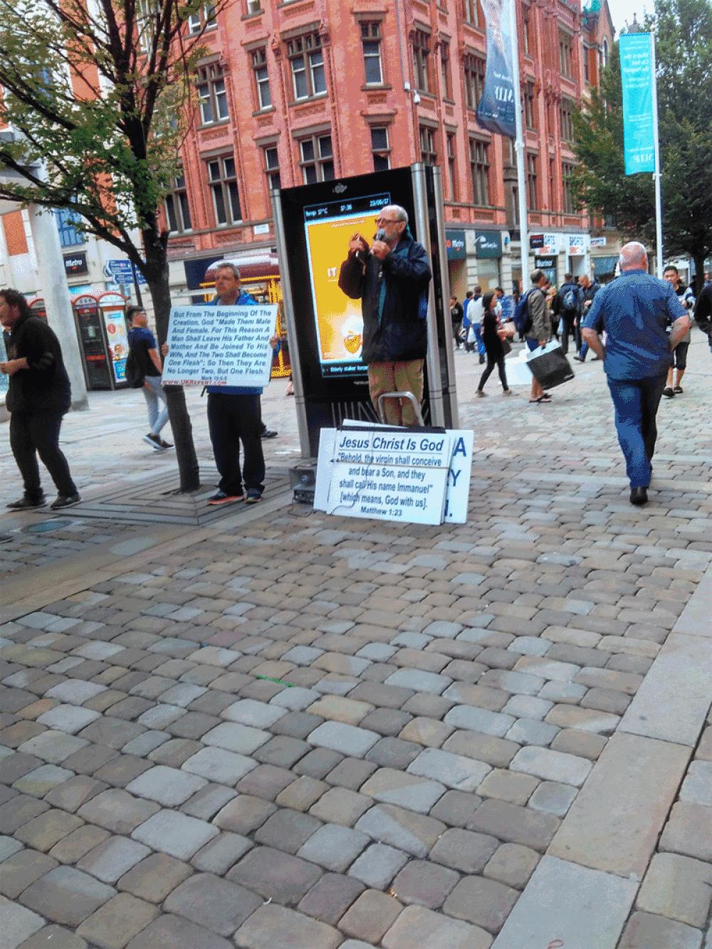 雨漫城事——英超曼城曼彻斯特足球训练营体验全纪录