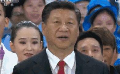 习*平近**走上舞台同全场高唱《歌唱祖国》昨晚的这台晚会刷屏了！