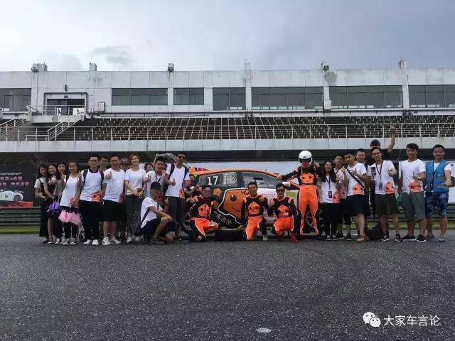 雨天上演速度与激情,雨天挑战马拉松