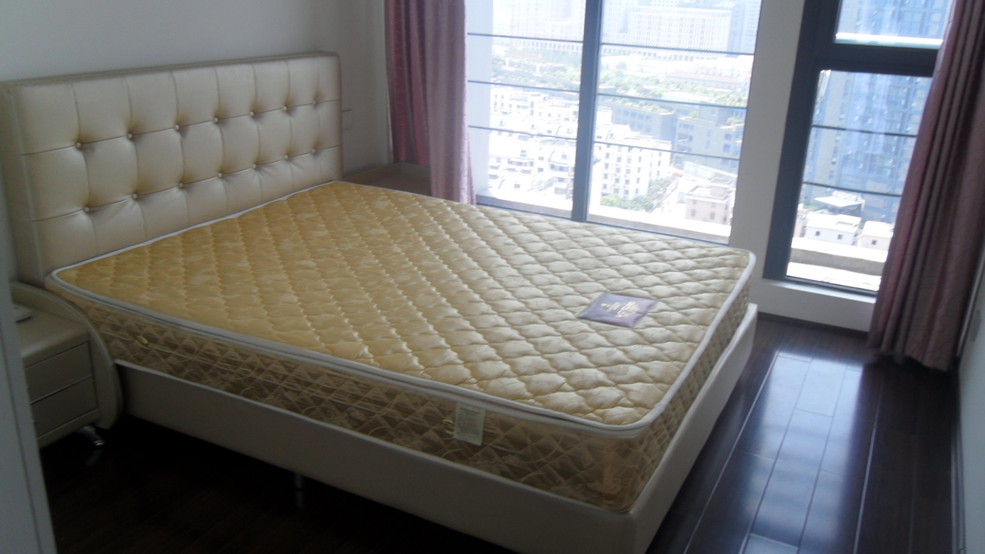 床垫保护膜要不要撕,床垫上的保护膜取掉好还是不取好