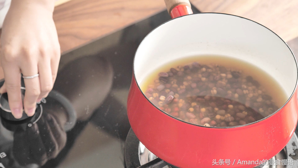 3种童年回忆冰棒，买不到就自己做：红豆绿豆燕麦冰棒