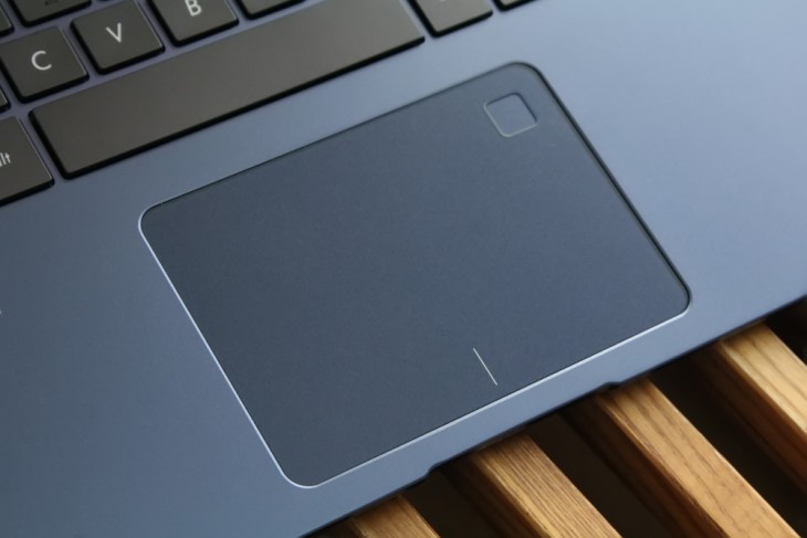 华硕灵耀u4100u,华硕灵耀u4100uq加内存条