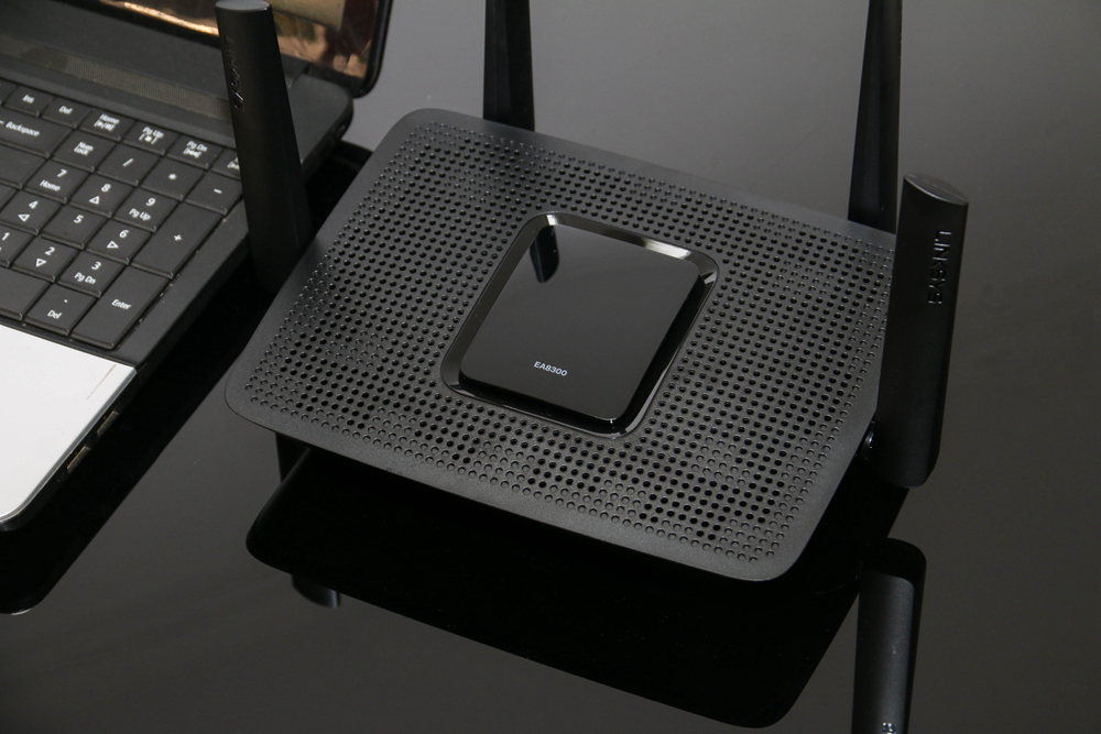 买个路由器能解决网速慢的问题吗,花1000多买路由器