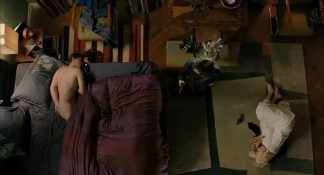 为了复仇她把自己嫁给了魔鬼,为了复仇把自己整成仇人模样