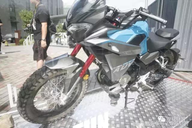 街车摩托车性价比新手入门车推荐,街车摩托入门推荐8000左右