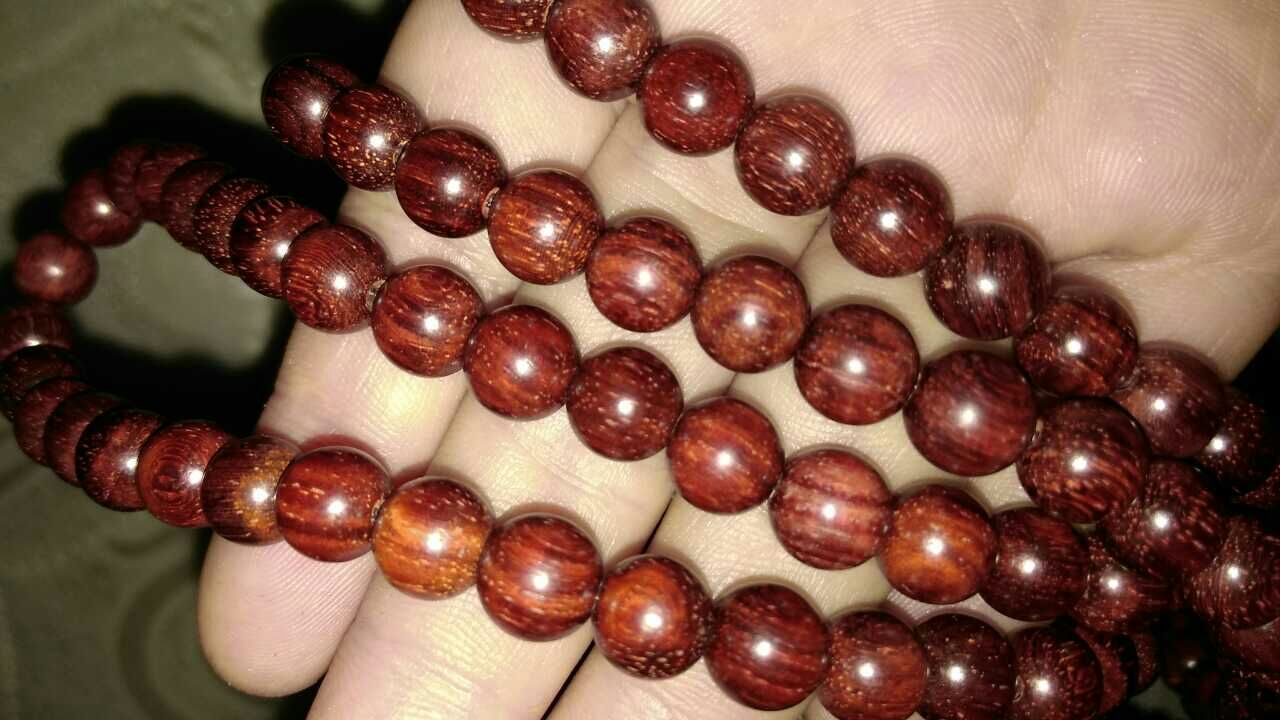 小叶紫檀木贵不贵,小叶紫檀很便宜吗