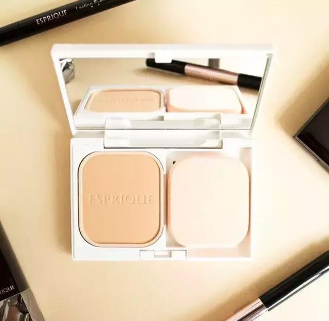 乔妹用的什么粉底液,乔妹粉底