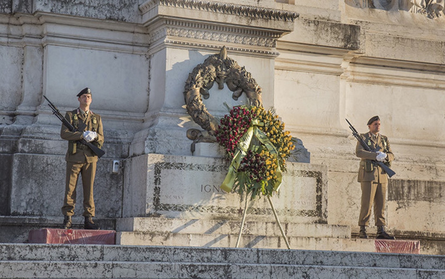 有点想给自己放长假的想法,给自己放个假去看看外面的世界