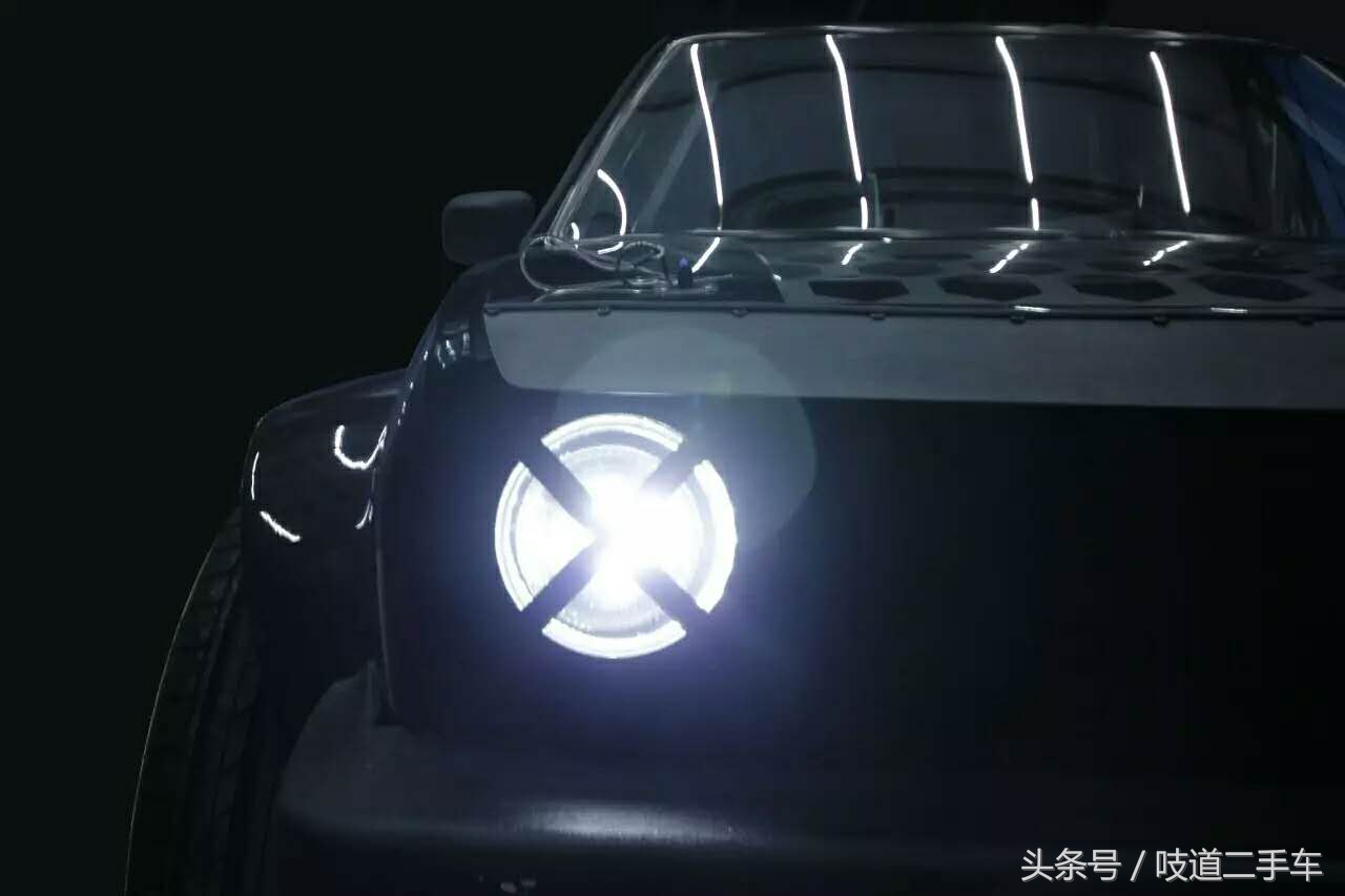 爆改五菱不算啥，氮气加速的捷达来虐他