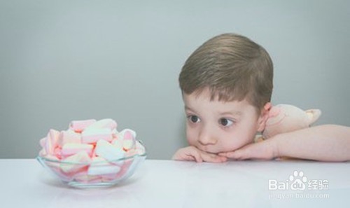 孩子羡慕别人有的东西要怎么引导,当孩子总羡慕别人的礼物时