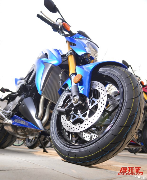 摩托车的电子辅助真的重要吗,摩托车辅助系统使用方法