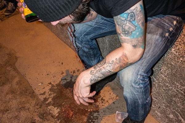 豆瓣日记:冷知识|除了威士忌，苏格兰也有*身失**酒-Buckfast