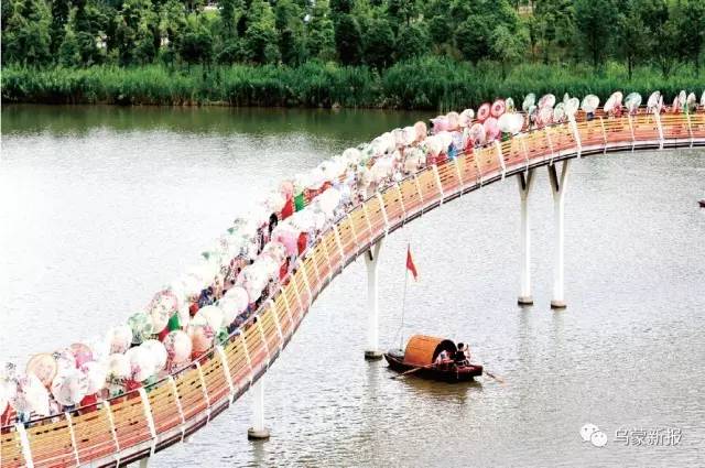 天青色等烟雨等风也等你文案,天青色等烟雨而我在等你