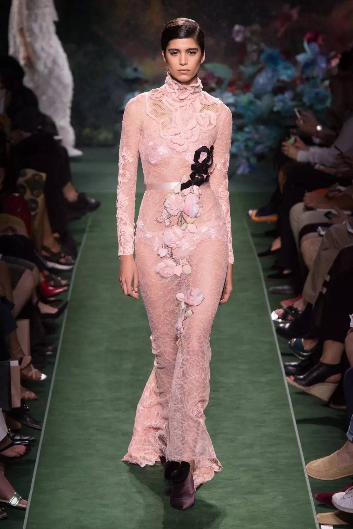 fendicouture2018秋冬高定礼服,fendi年度晚宴皮草定制