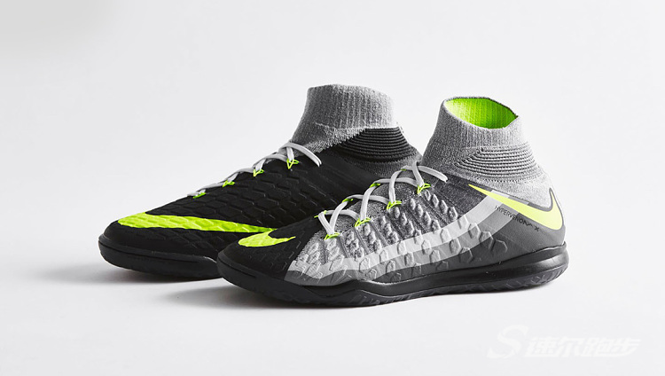 足球鞋对膝盖的危害,mg足球鞋为什么会伤膝盖