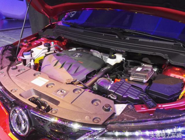 宝骏汽车有颜值,东风风神ax4和宝骏560哪个好