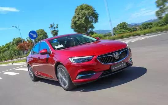 新君威评测2.0,新款君威试驾感受视频