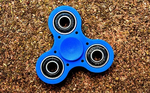 你压力大吗?指尖陀螺,减压*子骰**,盗梦空间陀螺帮你减压!