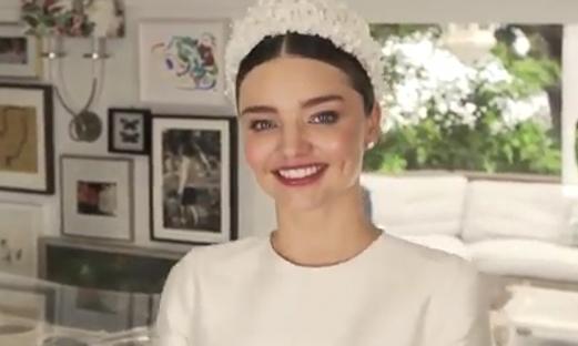 米兰达可儿大红礼服,米兰达可儿二婚姐弟恋