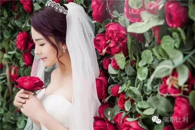 婚纱都这么仙这么美，怎么挑？