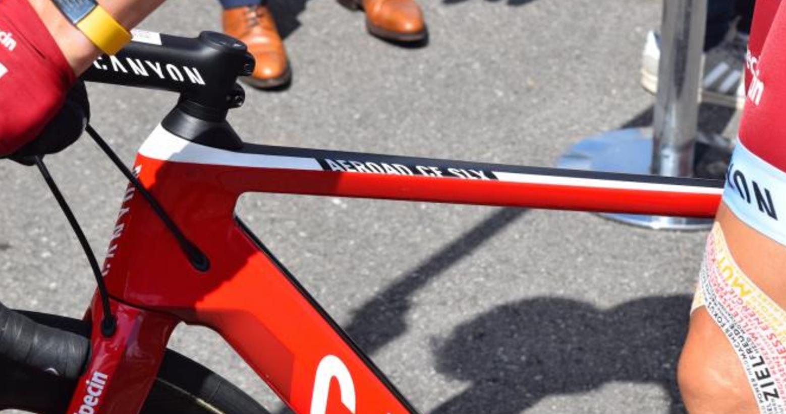 环法名车｜揭秘托尼马丁的CanyonAeroadCFSLX“红色喀秋莎”