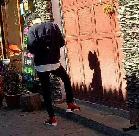 鹿晗被偶遇视频,鹿晗被偶遇