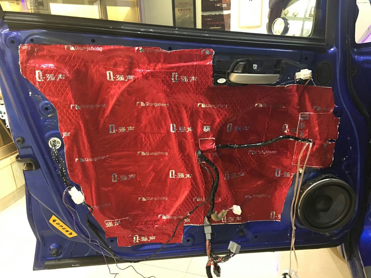 改装漫步者汽车音响全过程,惠州飞度改装音响漫步者