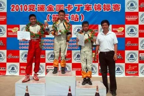 不惧欧美高手“围剿”，这位来自中国的18岁大男孩，刮起一阵阵中国旋风