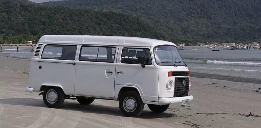 我在路上反复地问自己:真的想花60万买辆面包车吗?