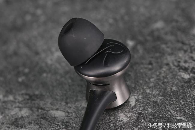 苹果type-c耳机有降噪吗,苹果降噪头戴式耳机推荐