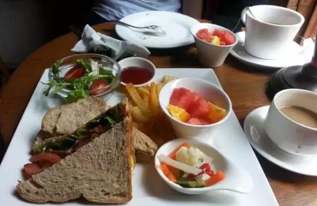 各地最好吃的美食街,帝都美食街