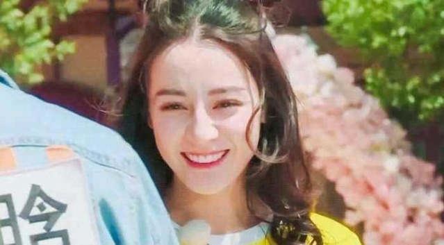 鹿晗和热巴私下关系是哪样的,李晨说漏鹿晗和热巴