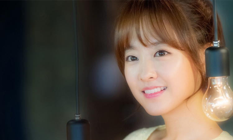 柳叶眼长的是什么眼型,眼型分类图解柳叶眼