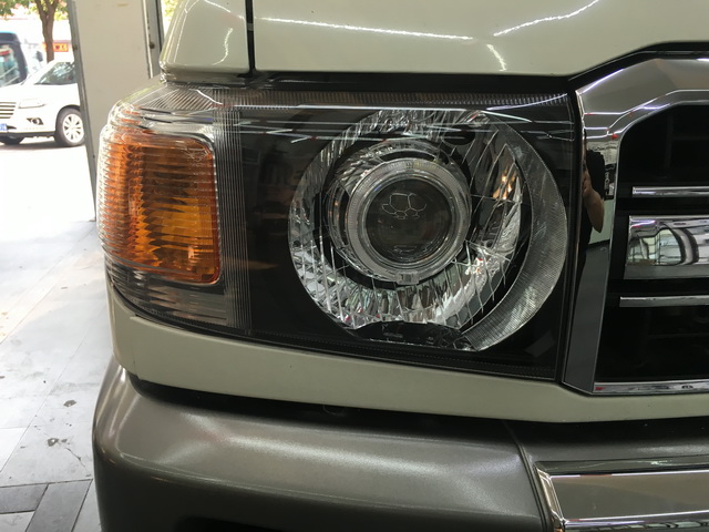 丰田12款卡罗拉改装大灯日行灯,丰田570大灯改装日行灯