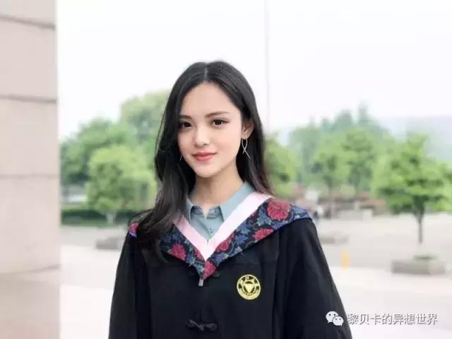 对不起，对于口红，我无法专一！