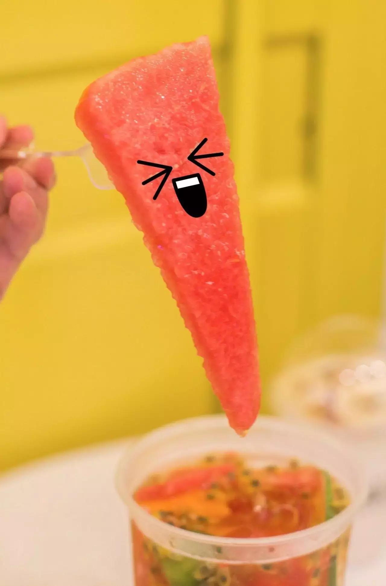 超火网红茶饮,网红爆款果茶瓶装