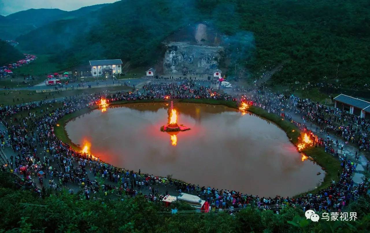 2017，火把节快乐！又是一个把你双眼点燃的七月