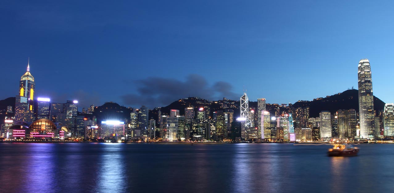大陆人去香港维多利亚港的夜景,香港维多利亚港夜景与音乐