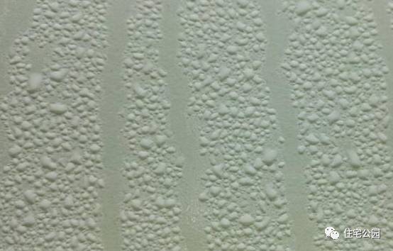 墙体发霉漏水起皮怎么办,墙体发霉返潮的原因