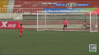 一帮傻子踢球,一群傻子跟我踢球