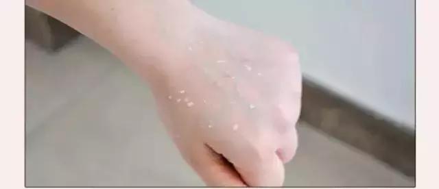 补妆气垫遮瑕持久不脱妆网红推荐,出门不脱妆补妆必备好物之气垫篇