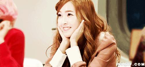 杨幂热巴卷刘海,杨幂热巴五官